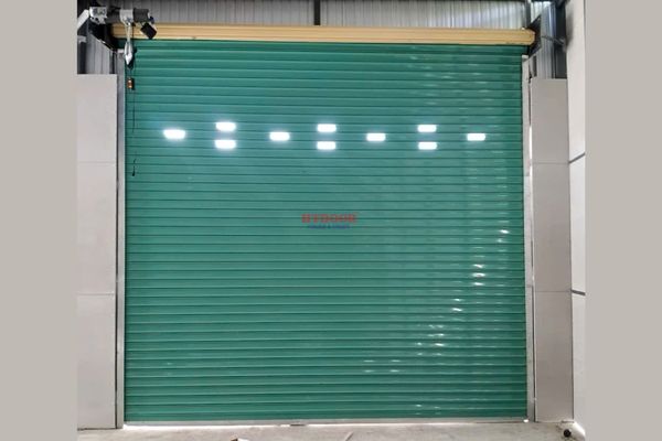 Cửa cuốn Đài Loan dùng motor