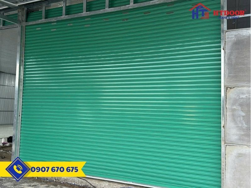 Cửa cuốn Đài Loan nhà mặt tiền