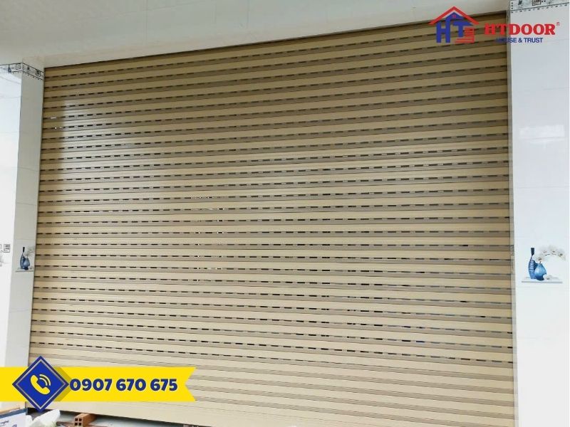 Cửa cuốn CN Đức nan kép khách tại Bến Tre