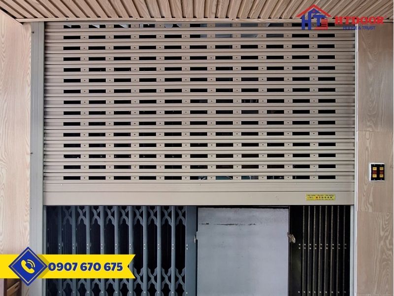 Cửa cuốn siêu thoáng khi mở