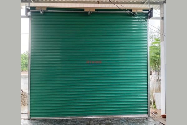 Cửa cuốn công nghệ Đài Loan kéo tay