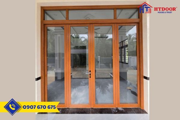 Cửa đi 4 cánh mở quay màu gỗ trắc