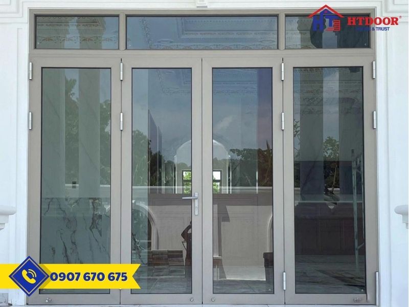 Cửa đi nhôm Maxpro 4 cánh mở quay