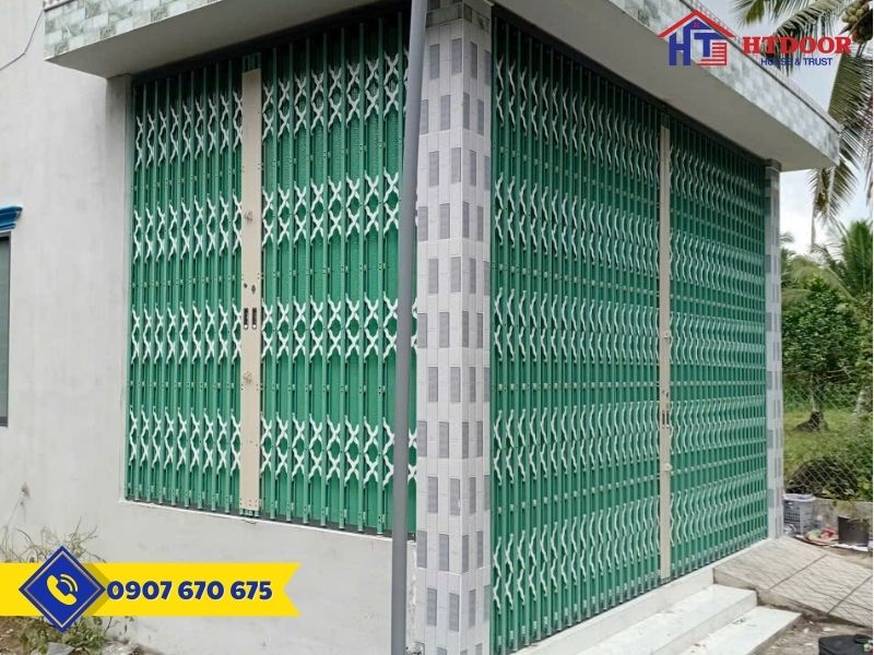 Cửa kéo lắp tại nhà khách - HTDoor