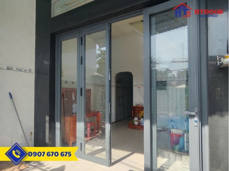 Cửa nhôm 4 cánh gấp gọn