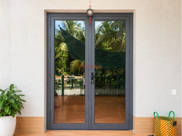 Cửa đi nhôm Xingfa Việt Nam 2 cánh mở vào