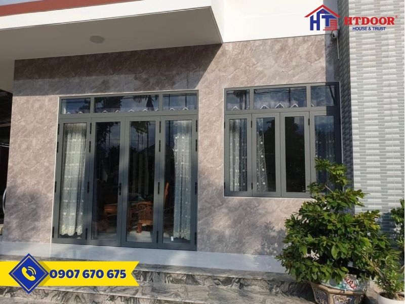 Cửa nhôm Xingfa 4 cánh nhà khách