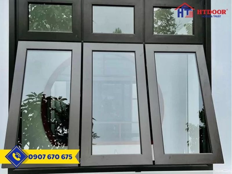 Cửa sổ nhôm Xingfa mở hất 3 cánh