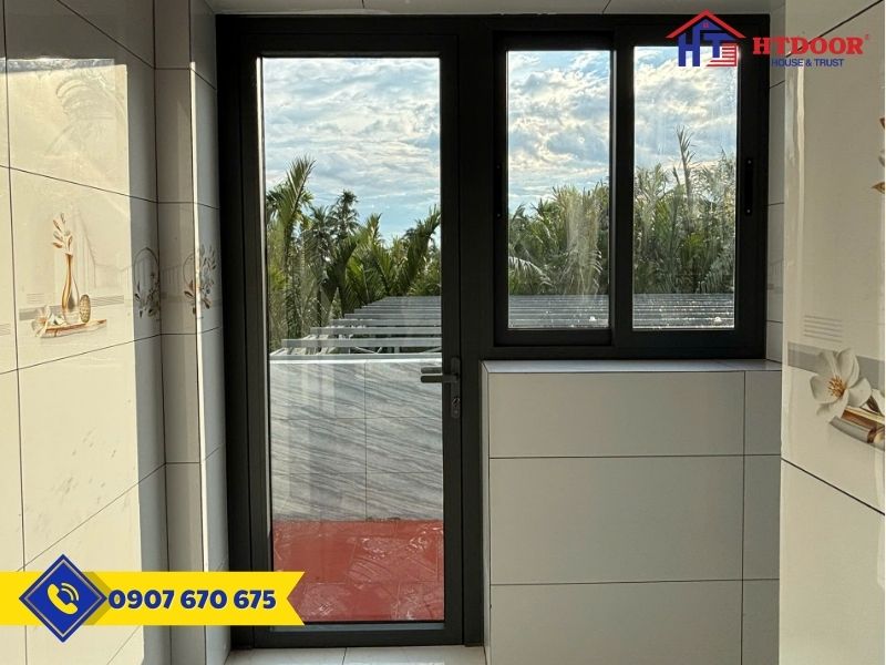 Cửa sổ nhôm Xingfa mở lùa cho ban công