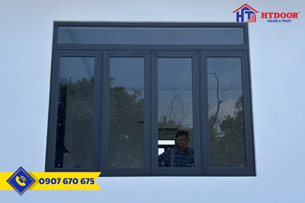 Cửa sổ nhôm Xingfa 4 cánh mở quay khi đóng