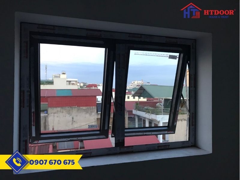Cửa sổ nhôm Xingfa mở hất cho nhà vệ sinh