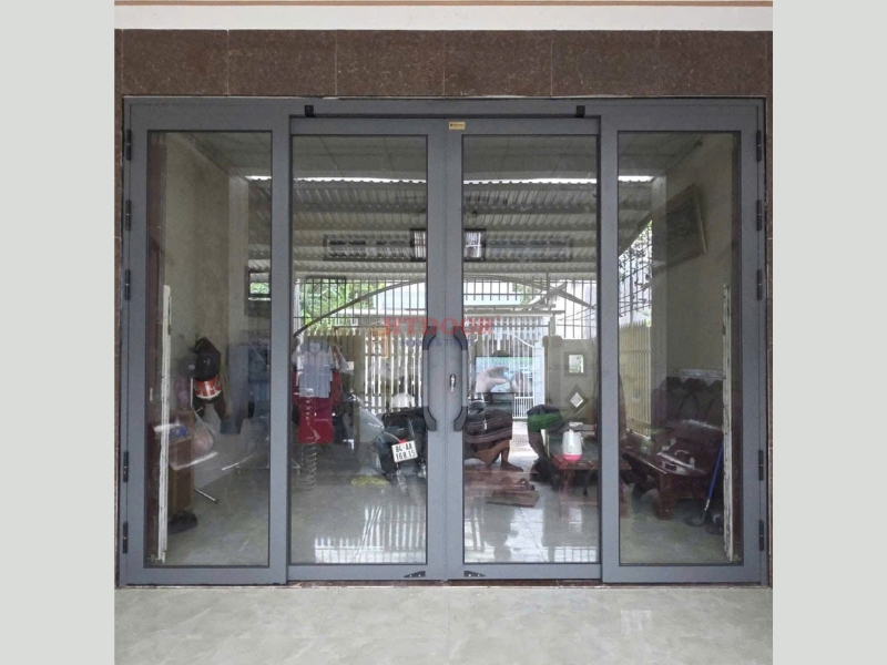 Cửa trượt quay nhôm Eurotech màu xám