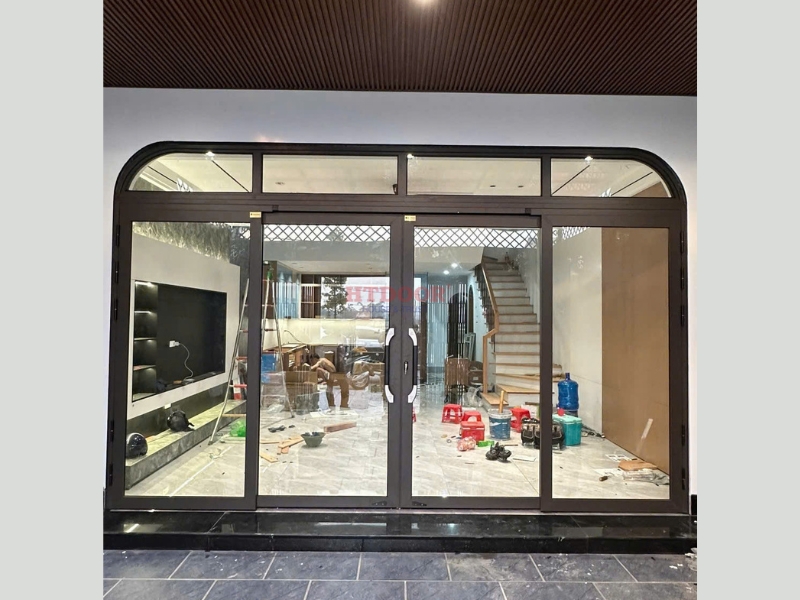 Cửa trượt quay 4 cánh nhôm Eurotech