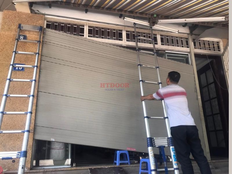 Lỗi hộp điều khiển cửa cuốn