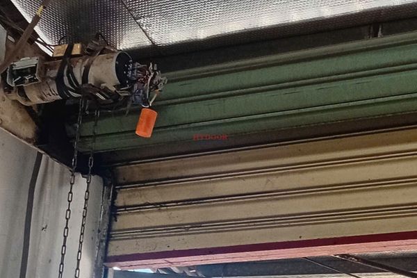 Lỗi motor cửa cuốn bị chập