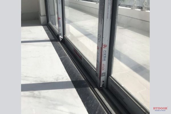 Ray cửa lùa 3 ray 3 cánh