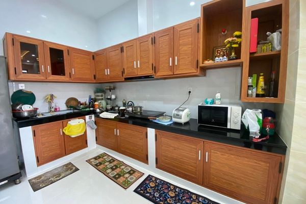 Tủ bếp lá nhôm